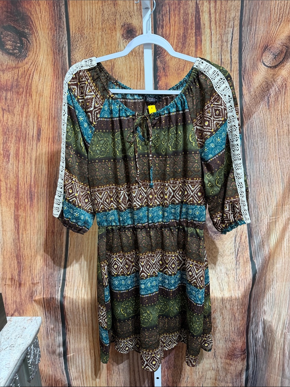 Cure Keyhole Tie front Dress Size M